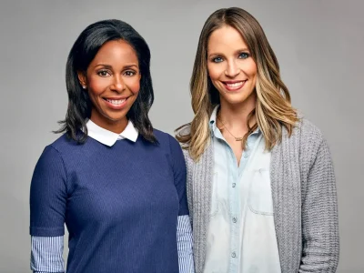 brown and white women grey pexels-photo-1171022